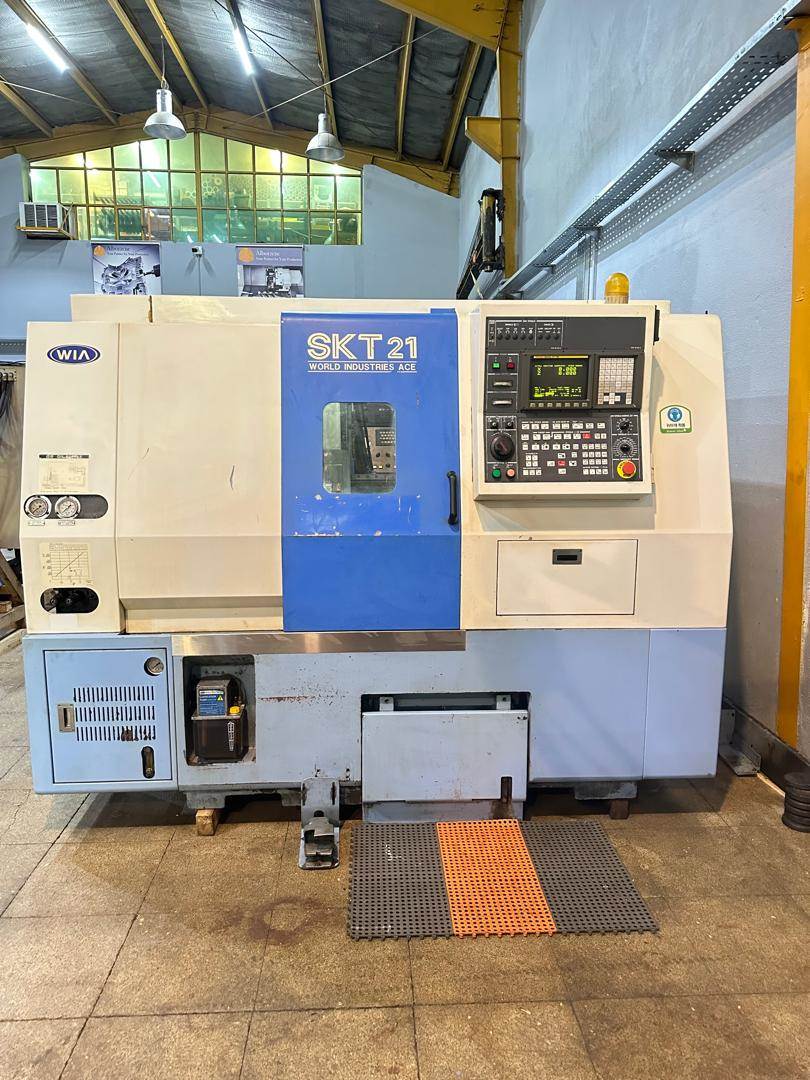LATHE CNC HYUNDAI SKT 21